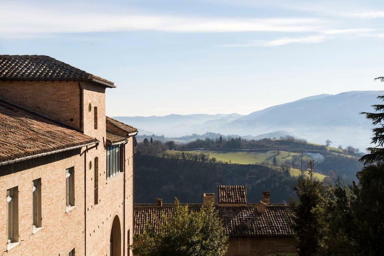 Boutique Apartment Urbino Exterior photo